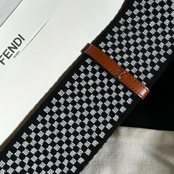 Fendi signature b/w checkered adjustable shoulder strap Brand New with receipt - Picture 9 of 16